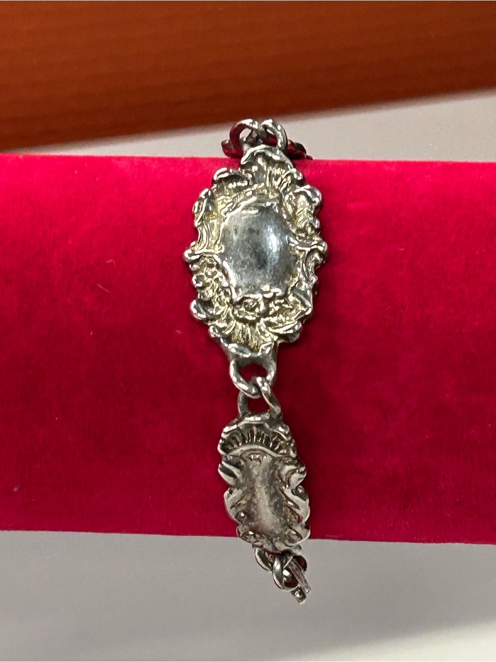 Premier Designs Silver Plated Victorian style Link Bracelet - Women Jewelry